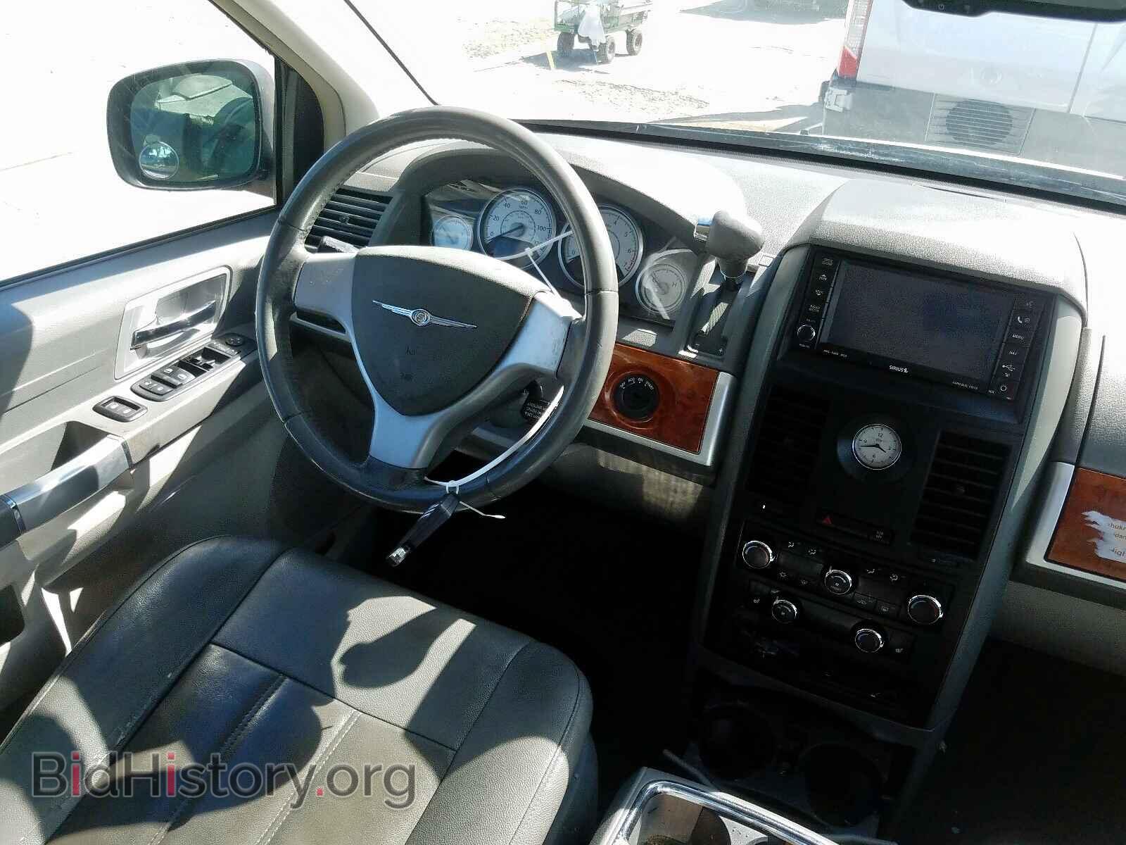 2008 CHRYSLER MINIVAN - VIN: 2A8HR54P58R648652 - Фото 9