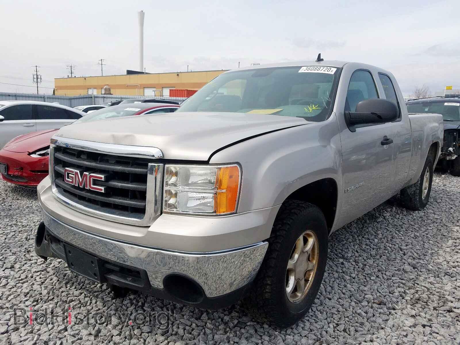 2008 GMC SIERRA - VIN: 2GTEC19C281312479 - Фото 2