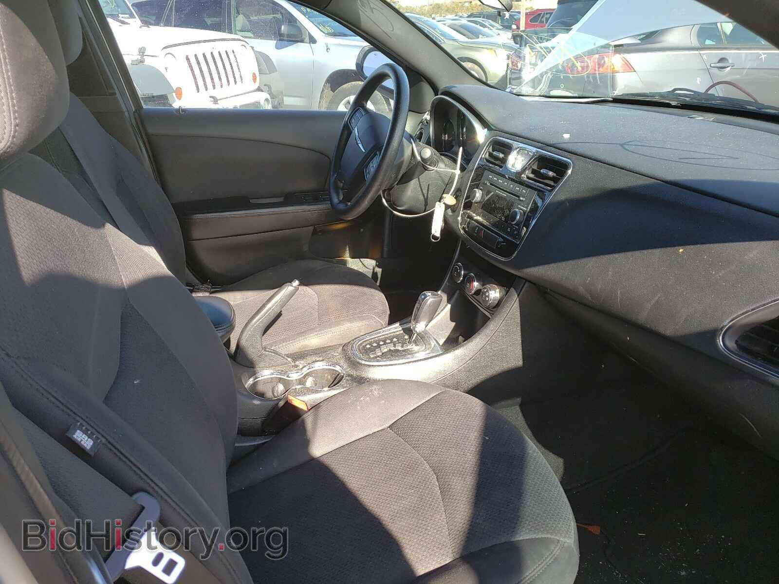2012 CHRYSLER 200 - VIN: 1C3CCBAB9CN268427 - Фото 5