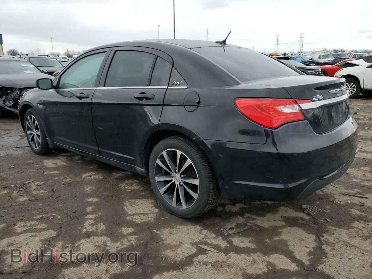 2012 CHRYSLER 200 - VIN: 1C3CCBHG6CN125856 - Фото 2