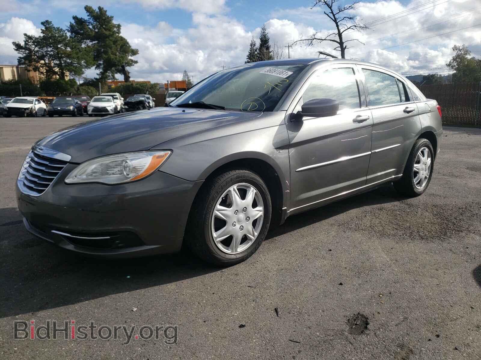 2012 CHRYSLER 200 - VIN: 1C3CCBAB9CN202184 - Фото 2