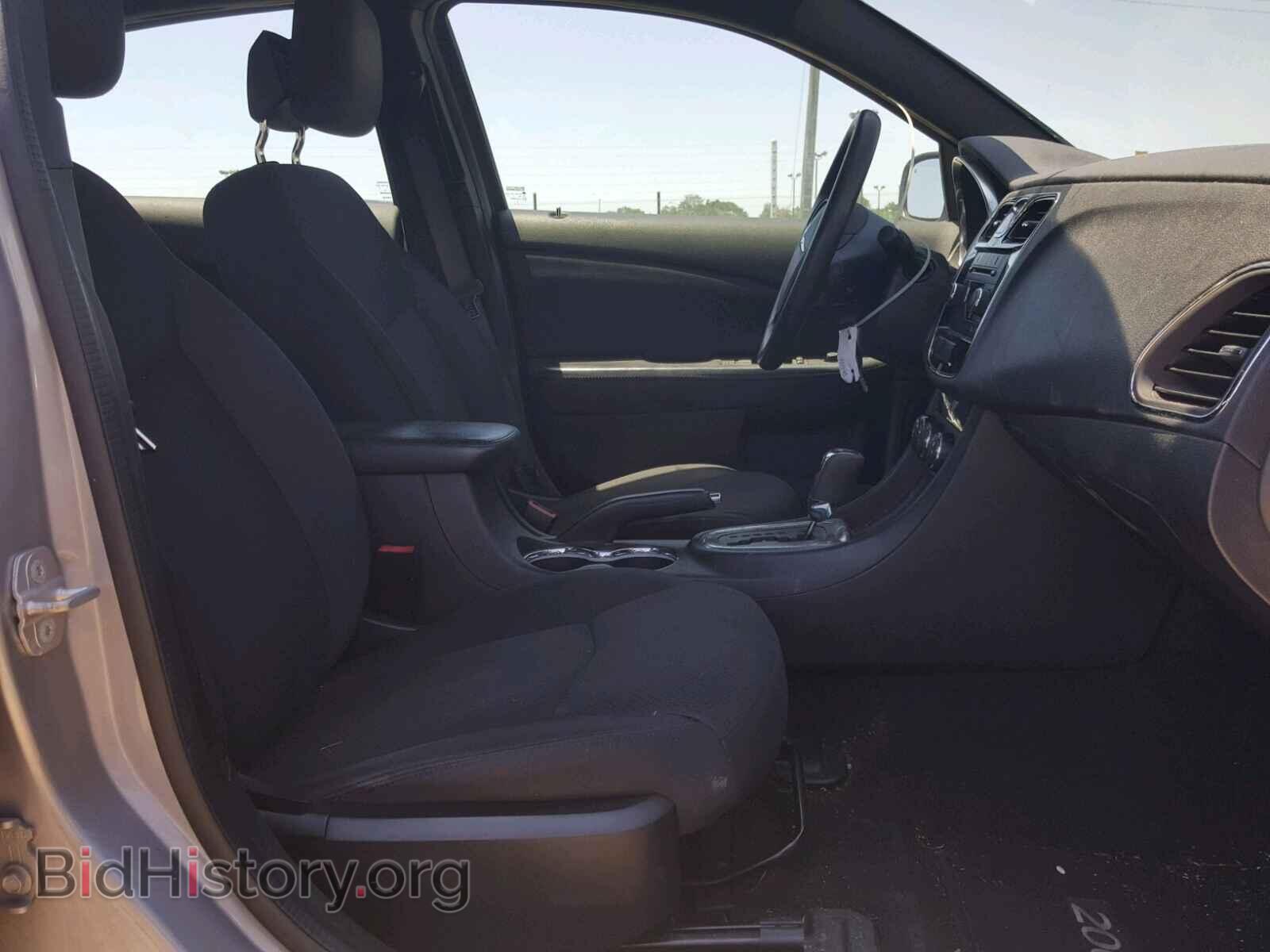 2014 CHRYSLER 200 - VIN: 1C3CCBAB2EN123717 - Фото 5