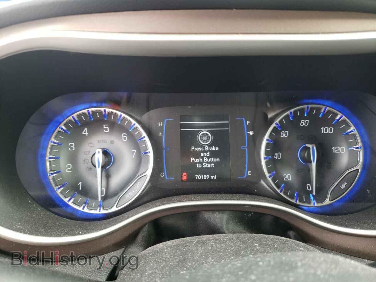 2018 CHRYSLER PACIFICA - VIN: 2C4RC1DG4JR148560 - Photo 9