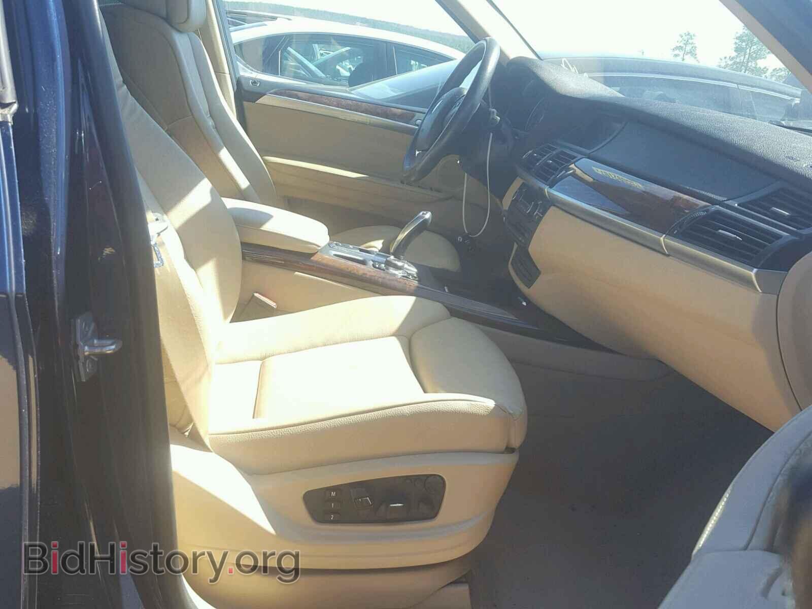Photo 5UXZV4C57BL743004 - BMW X5 2011