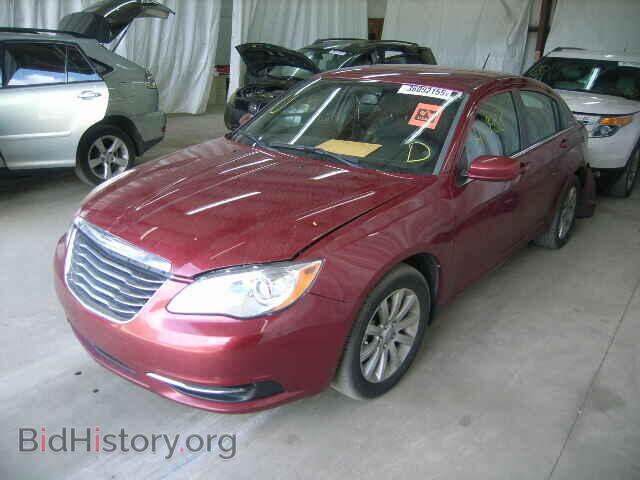 2013 CHRYSLER 200 - VIN: 1C3CCBBB9DN574012 - Фото 2