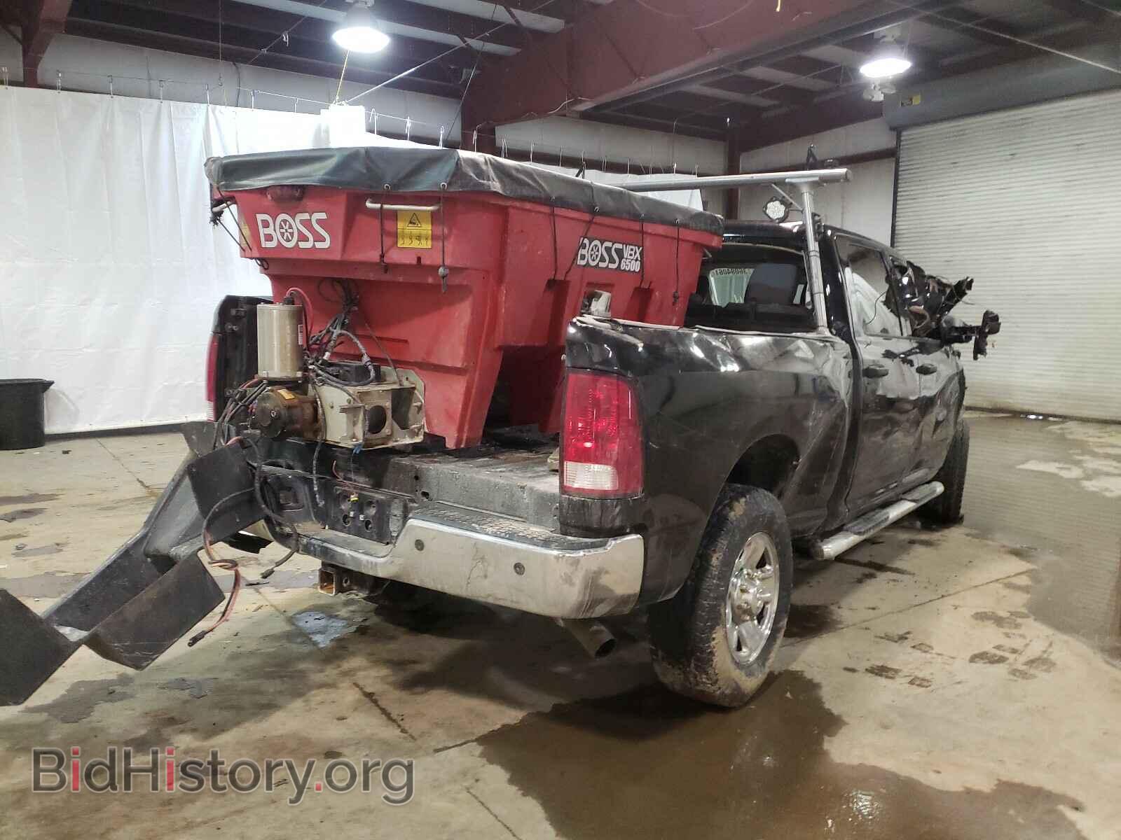 2017 RAM 3500 - VIN: 3C63R3CJ6HG776057 - Фото 4