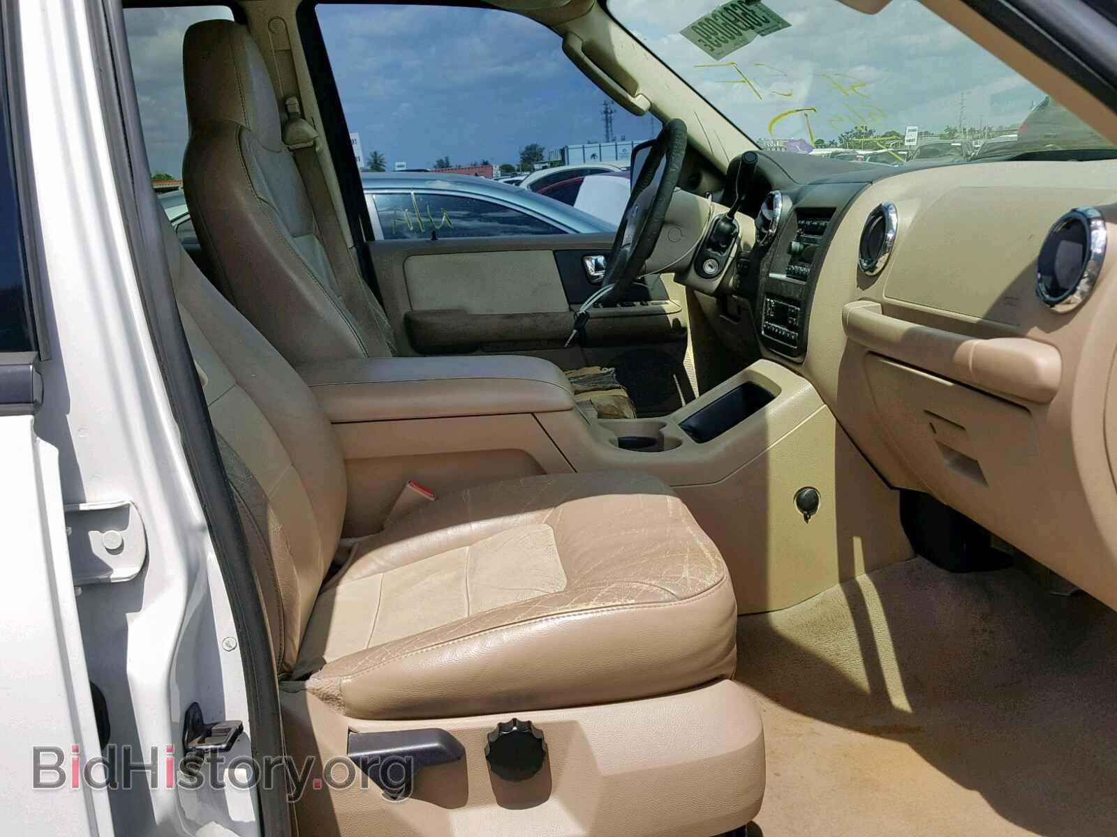 2005 FORD EXPEDITION - VIN: 1FMPU17585LB00570 - Фото 5