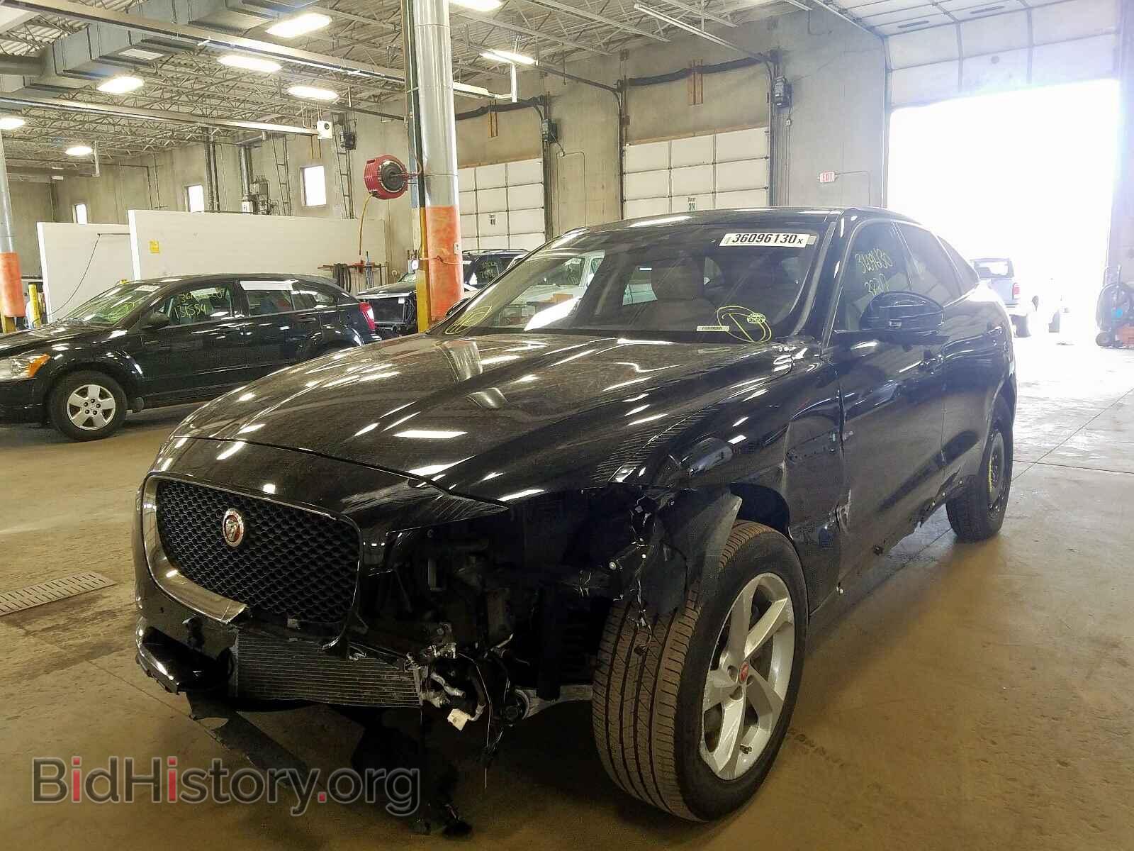 2017 JAGUAR F-PACE - VIN: SADCJ2BV2HA047250 - Фото 2