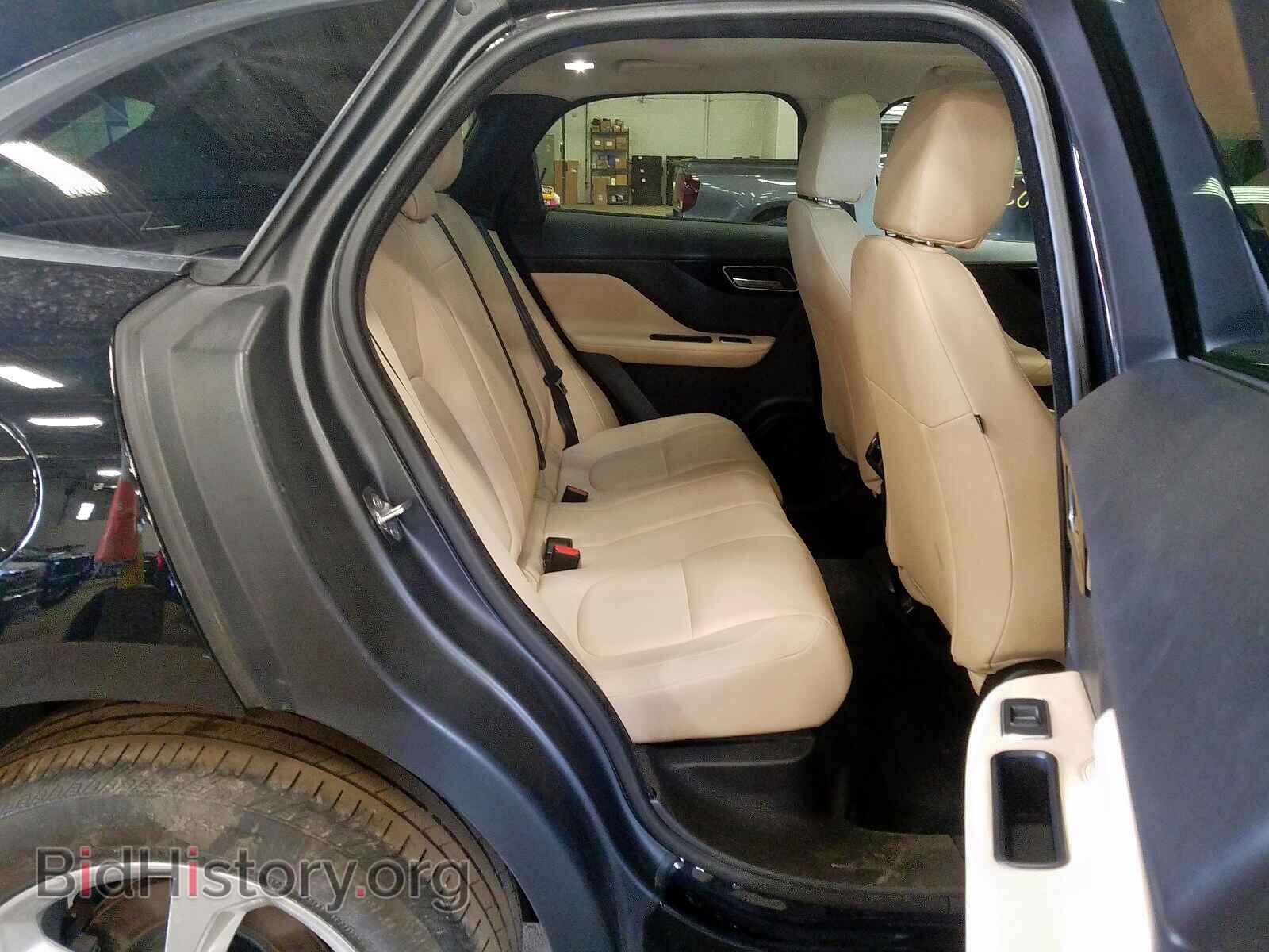 2017 JAGUAR F-PACE - VIN: SADCJ2BV2HA047250 - Фото 6