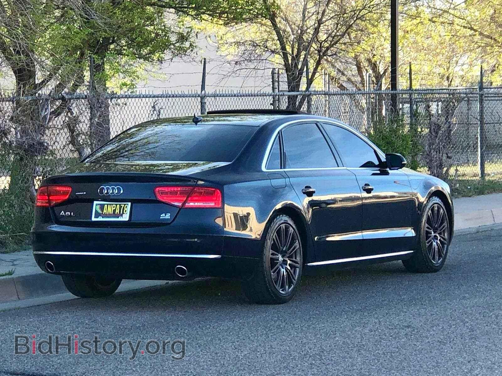 2011 AUDI A8 - VIN: WAURVAFD5BN022104 - Фото 4
