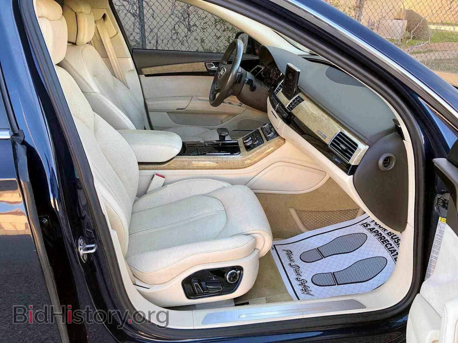 2011 AUDI A8 - VIN: WAURVAFD5BN022104 - Фото 5