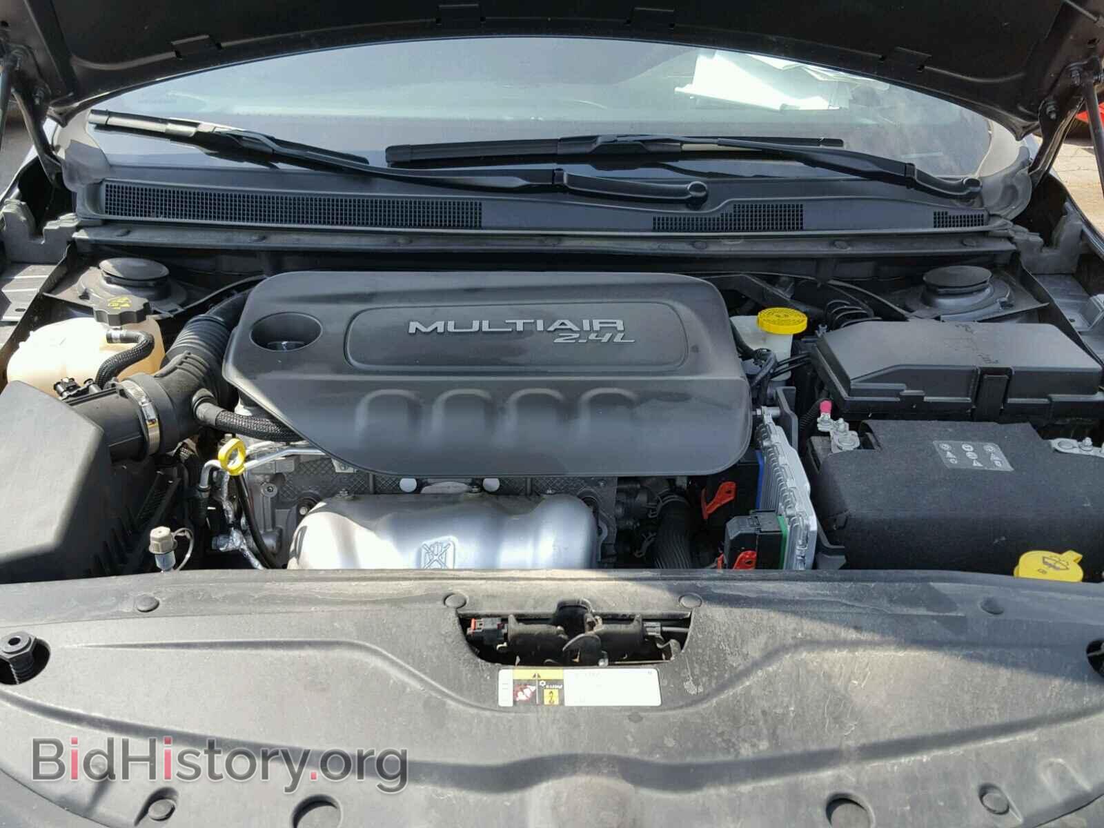 2016 CHRYSLER 200 - VIN: 1C3CCCBB0GN179114 - Фото 7