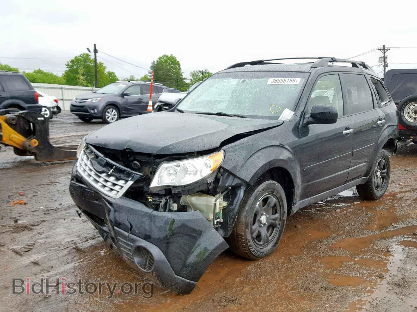 2011 SUBARU FORESTER - VIN: JF2SHACC8BH778808 - Фото 2