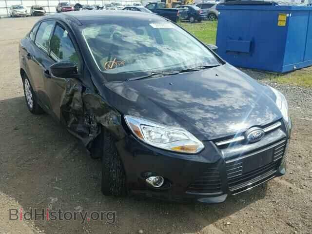 Photo 1FAHP3F28CL304033 - FORD FOCUS 2012