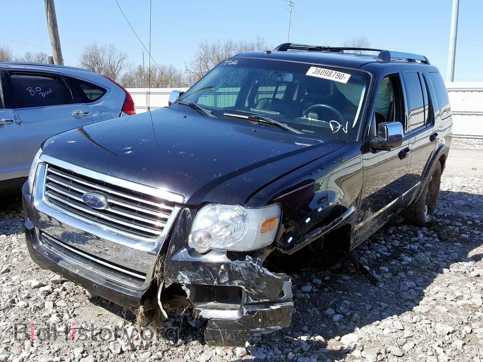 2010 FORD EXPLORER - VIN: 1FMEU8F86AUA43544 - Фото 2