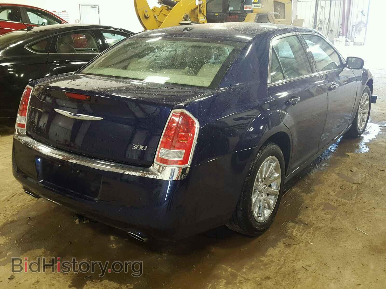 2014 CHRYSLER 300 - VIN: 2C3CCAAG4EH309435 - Фото 4