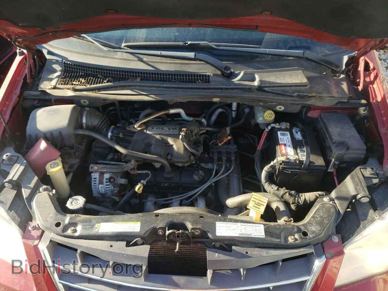 2008 CHRYSLER MINIVAN - VIN: 2A8HR54P88R767473 - Фото 7