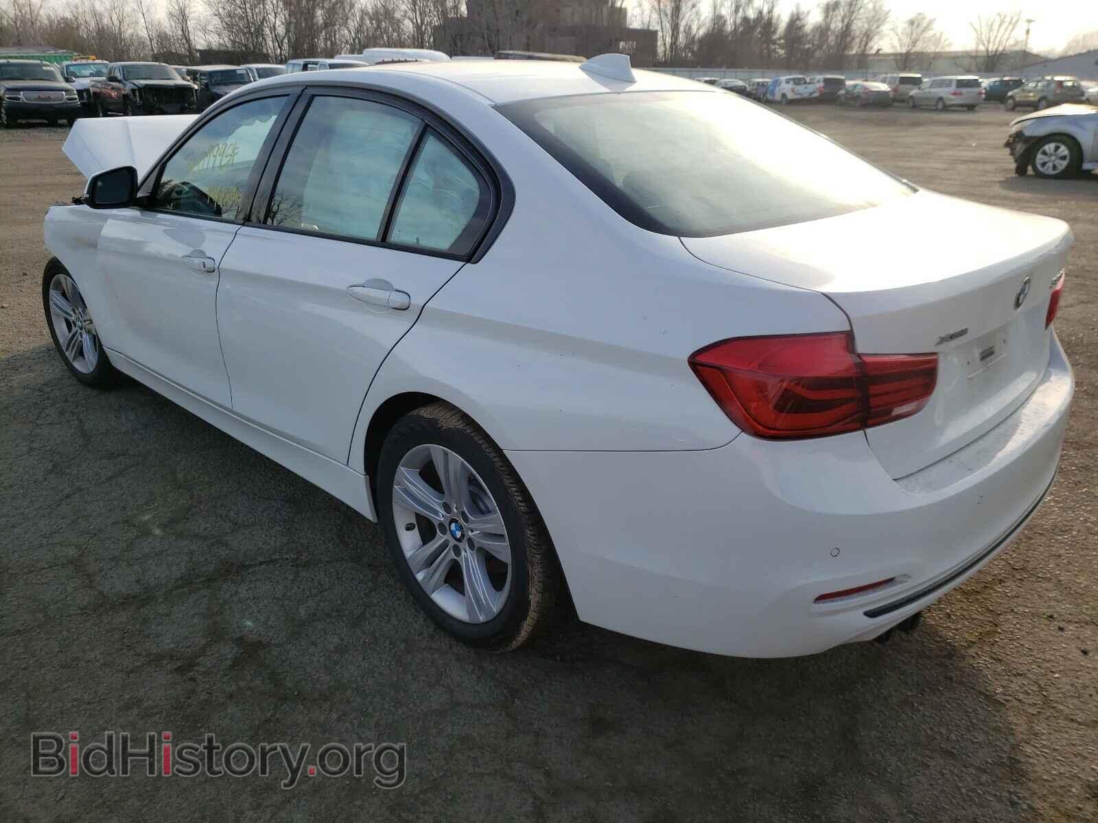 2016 BMW 3 SERIES - VIN: WBA8E3G55GNU01982 - Фото 3