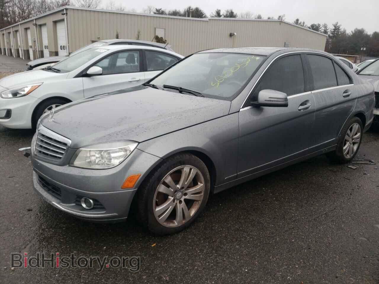 Photo WDDGF8BB3BR150635 - MERCEDES-BENZ C-CLASS 2011