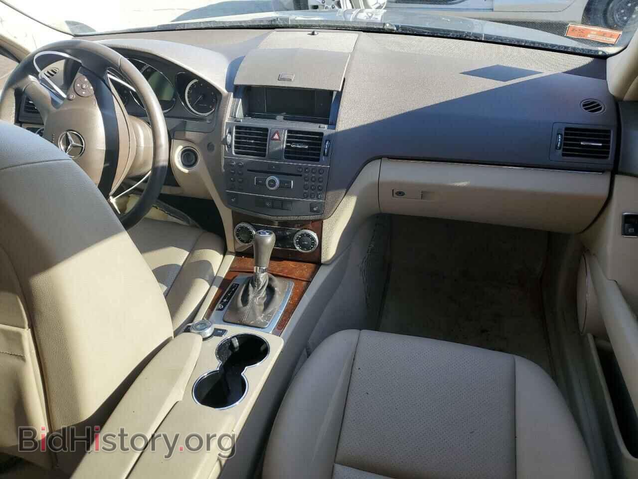 2011 MERCEDES-BENZ C-CLASS - VIN: WDDGF8BB3BR150635 - Фото 8