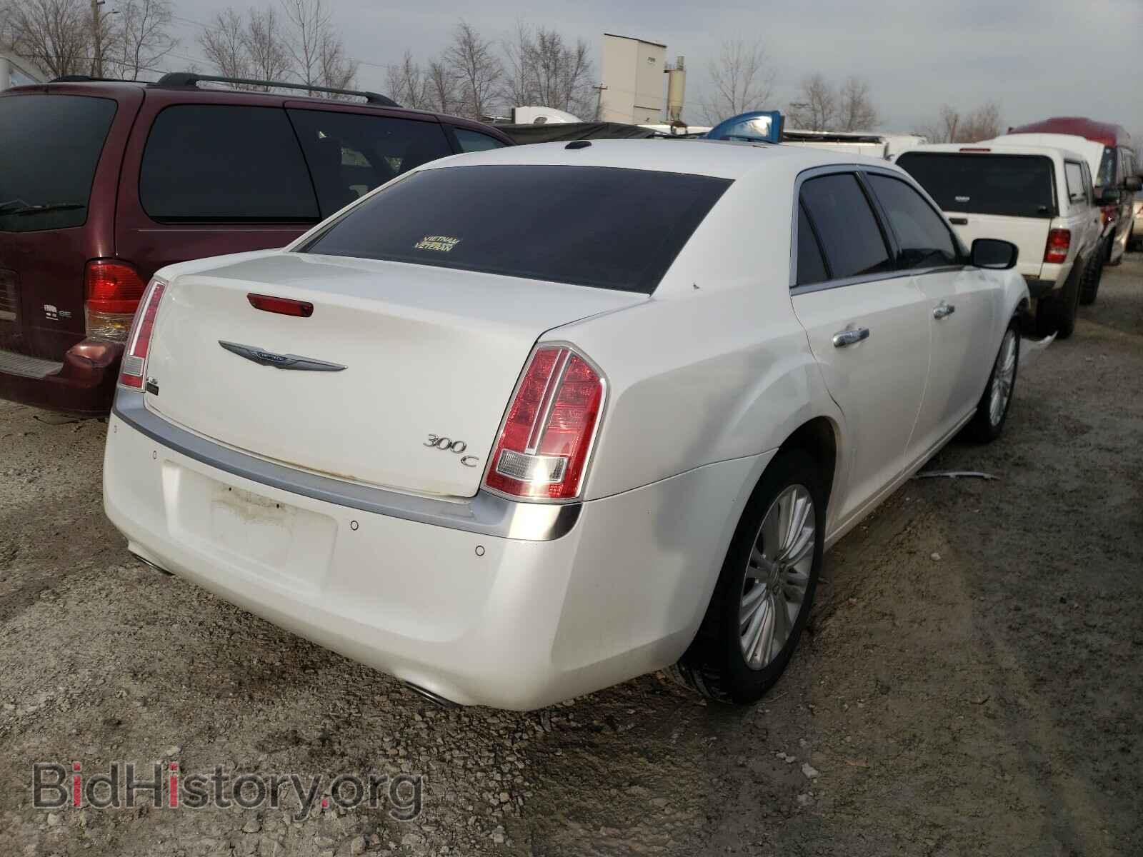 2013 CHRYSLER 300 - VIN: 2C3CCASG9DH505237 - Фото 4