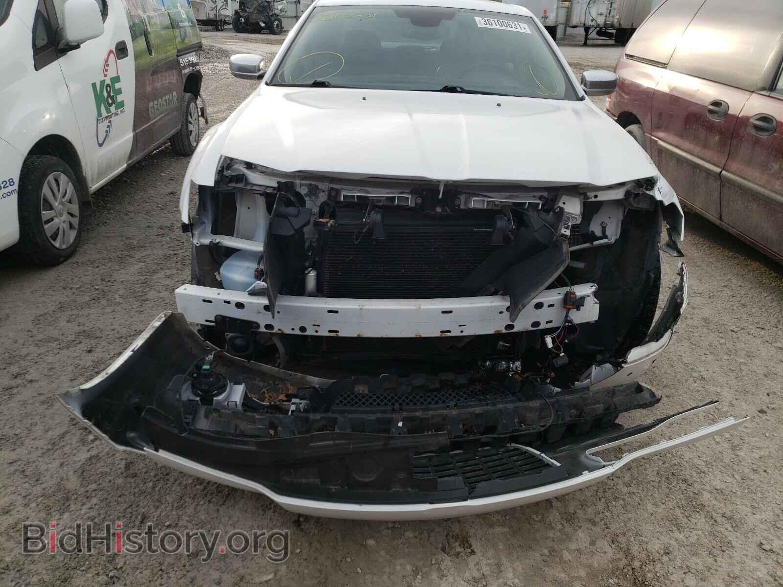 2013 CHRYSLER 300 - VIN: 2C3CCASG9DH505237 - Фото 9