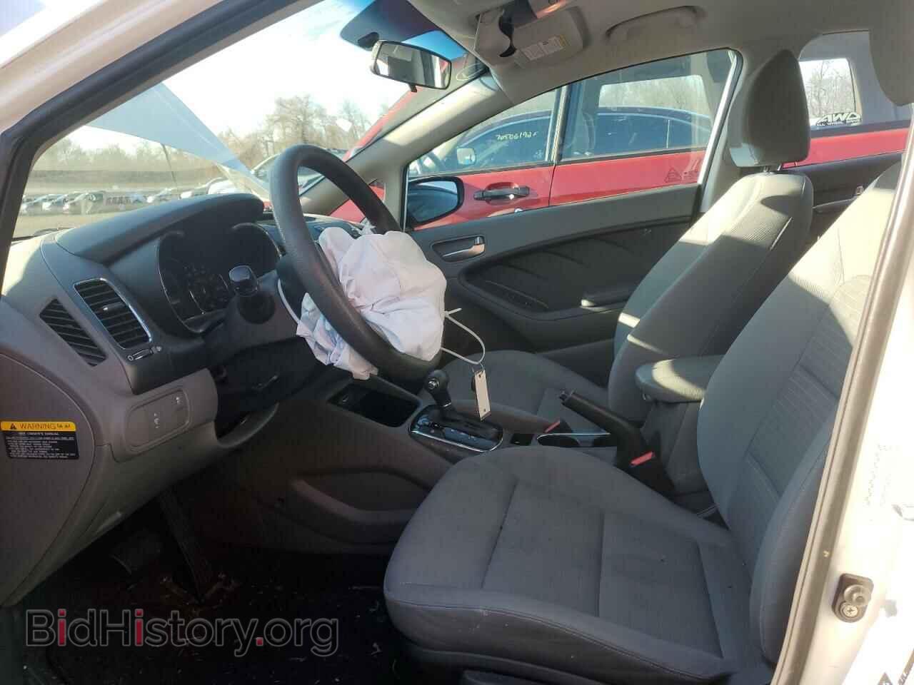 2017 KIA FORTE - VIN: 3KPFL4A79HE035207 - Фото 7