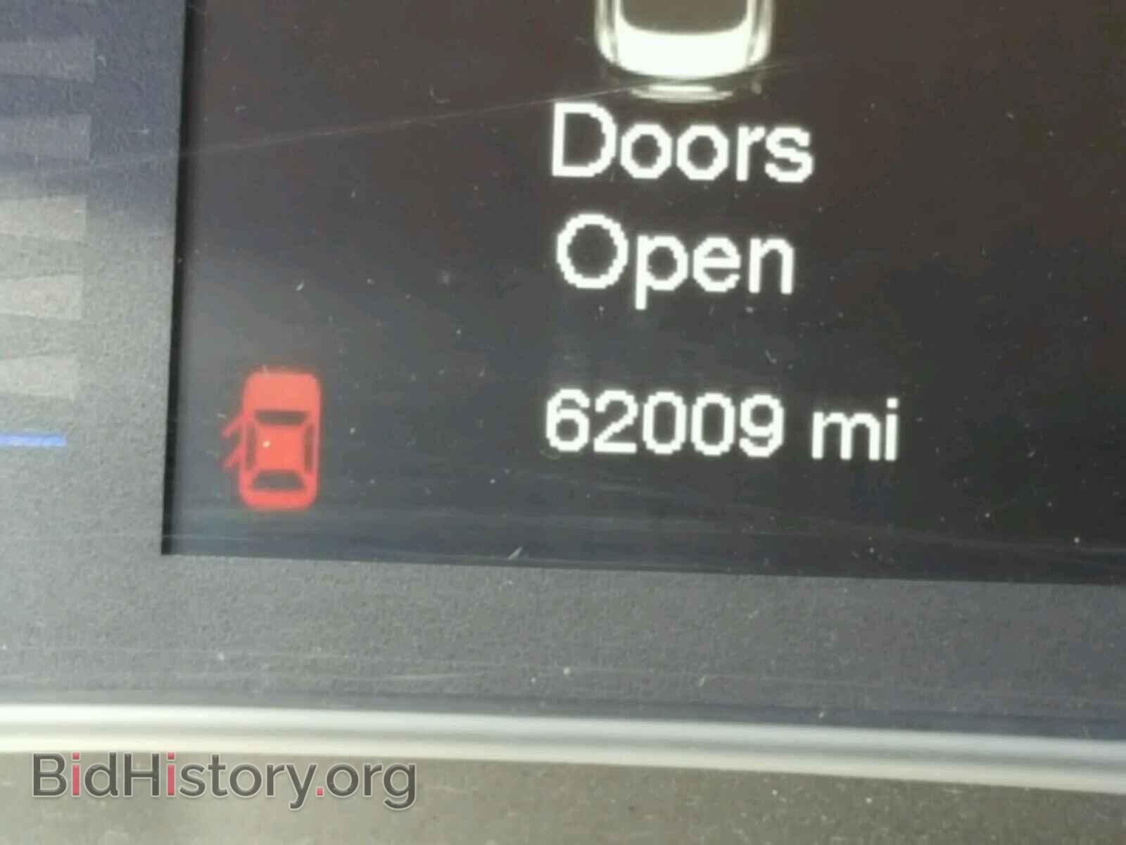2016 CHRYSLER 200 - VIN: 1C3CCCABXGN153010 - Photo 8