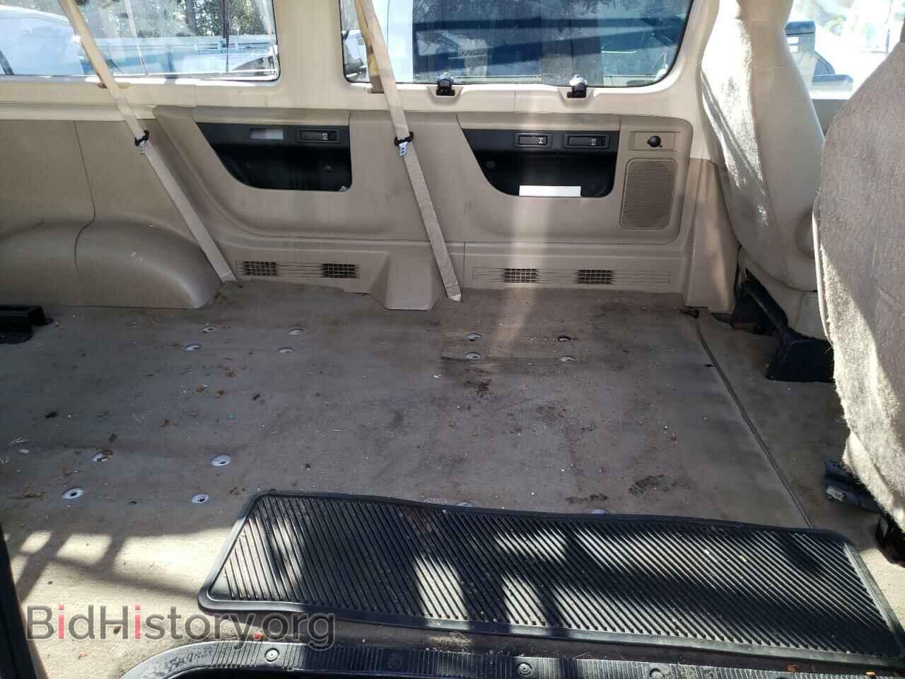 2010 FORD ECONOLINE - VIN: 1FBNE3BL5ADA12577 - Фото 11