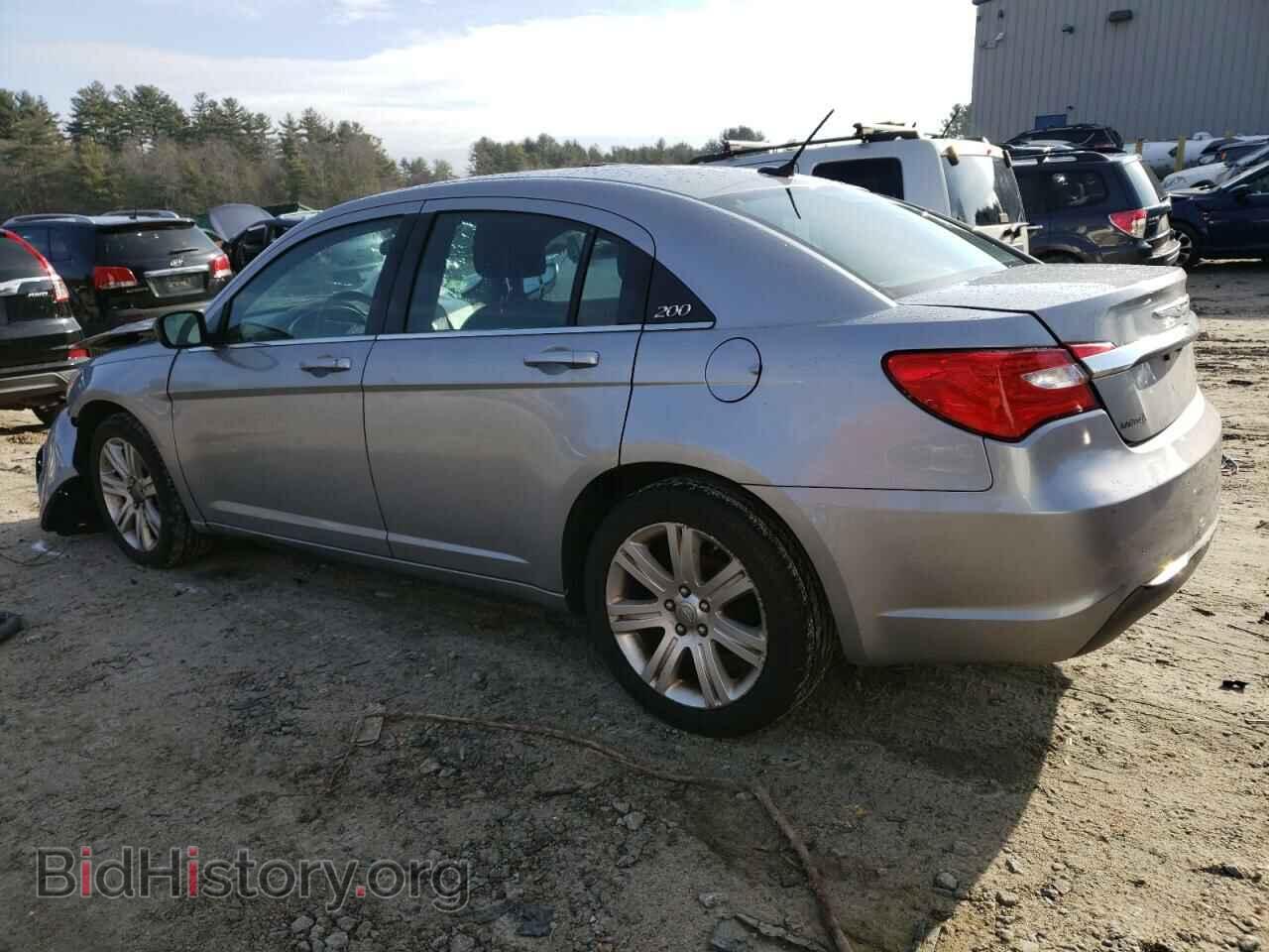 2013 CHRYSLER 200 - VIN: 1C3CCBAB5DN705499 - Фото 2