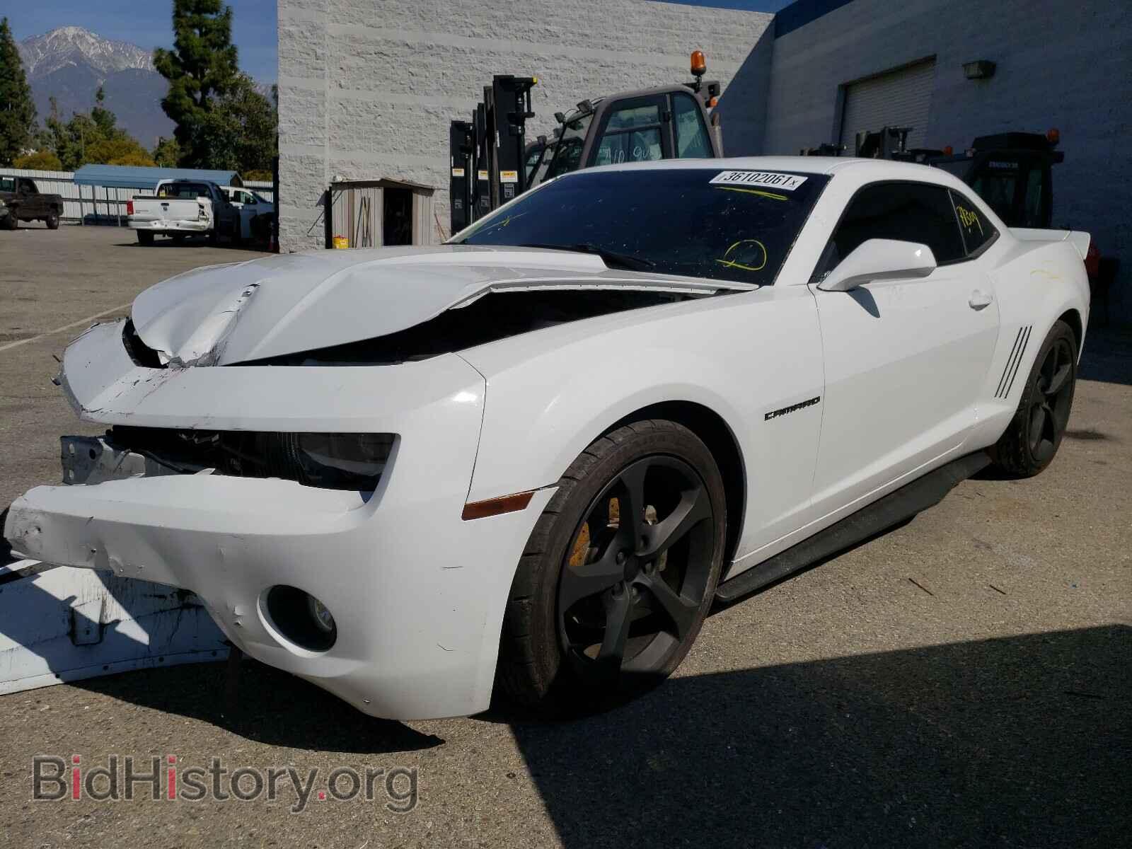 2013 CHEVROLET CAMARO - VIN: 2G1FC1E34D9239551 - Фото 2