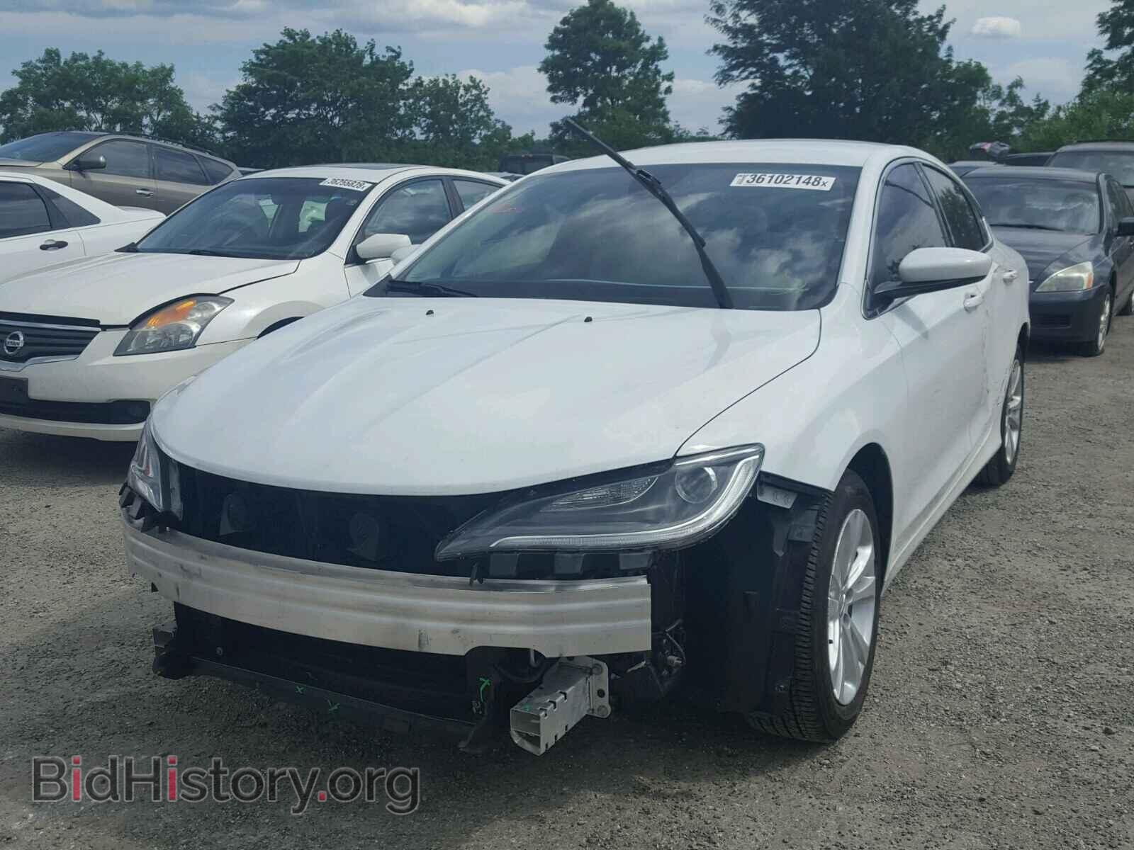 2015 CHRYSLER 200 - VIN: 1C3CCCABXFN724073 - Фото 2