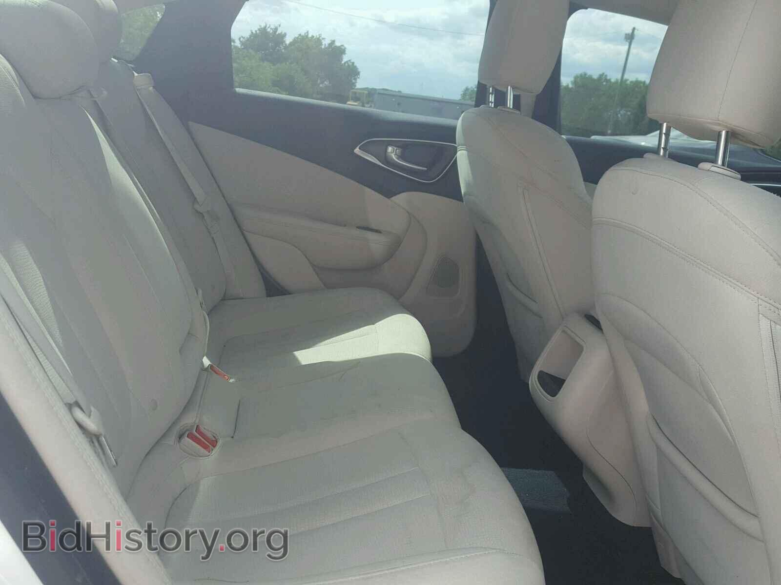 2015 CHRYSLER 200 - VIN: 1C3CCCABXFN724073 - Фото 6