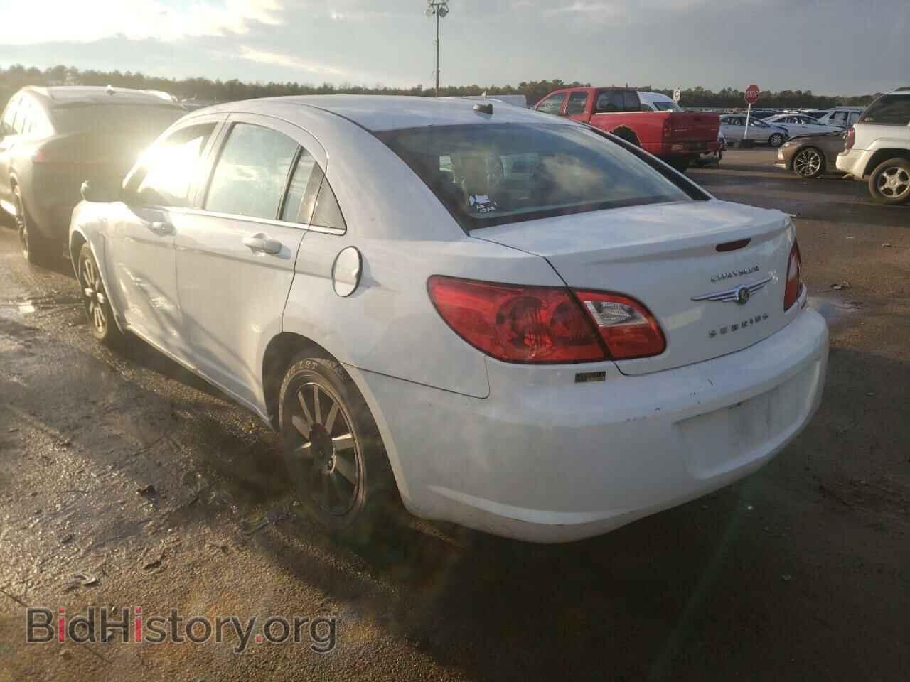 2010 CHRYSLER SEBRING - VIN: 1C3CC4FD8AN175854 - Фото 3