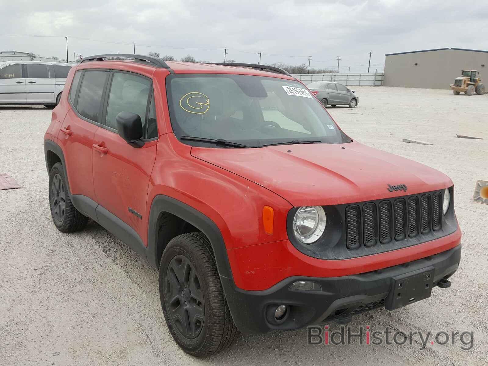 Photo ZACCJBABXJPJ18331 - JEEP RENEGADE 2018