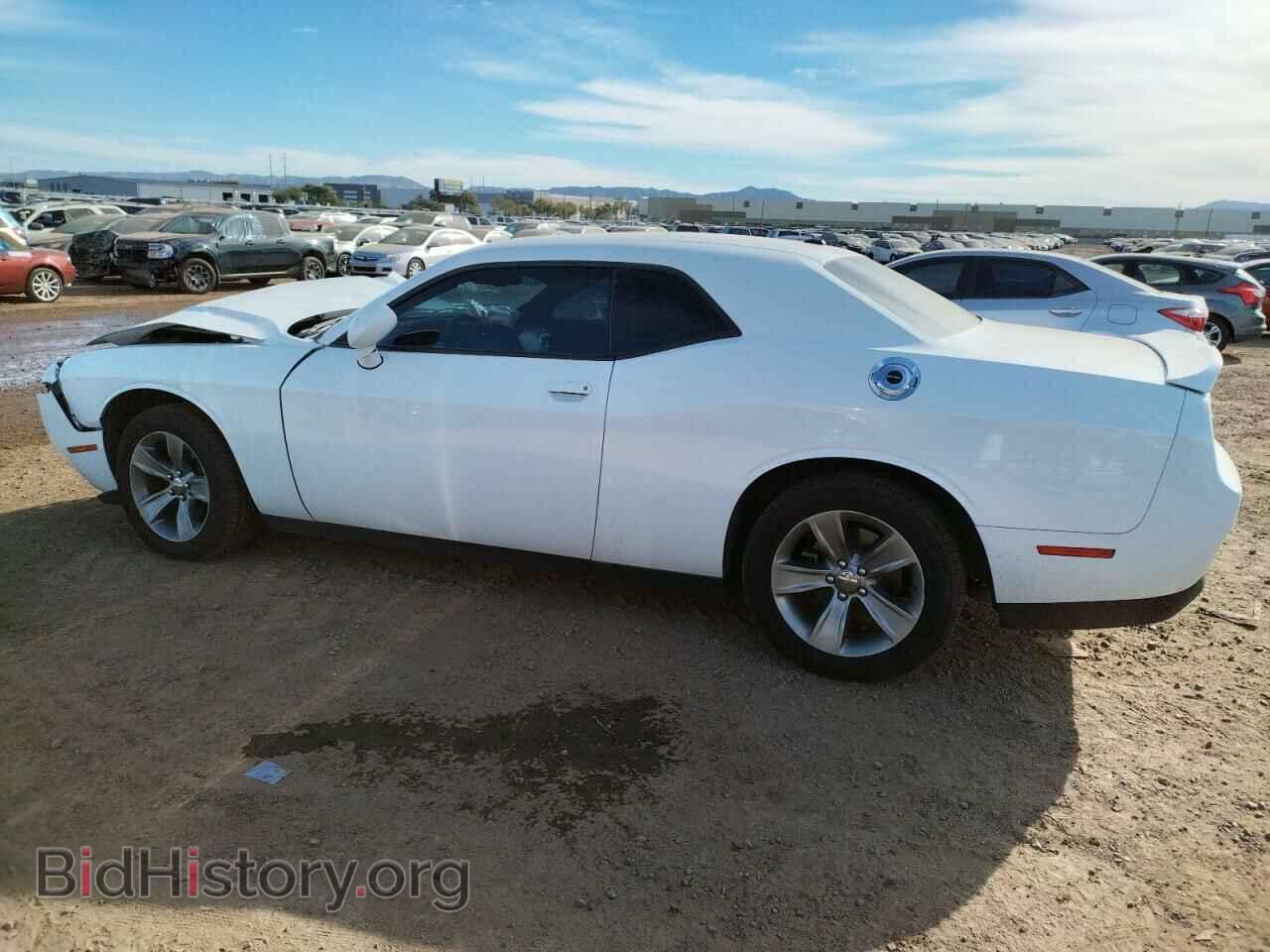 2019 DODGE CHALLENGER - VIN: 2C3CDZAGXKH563612 - Photo 2