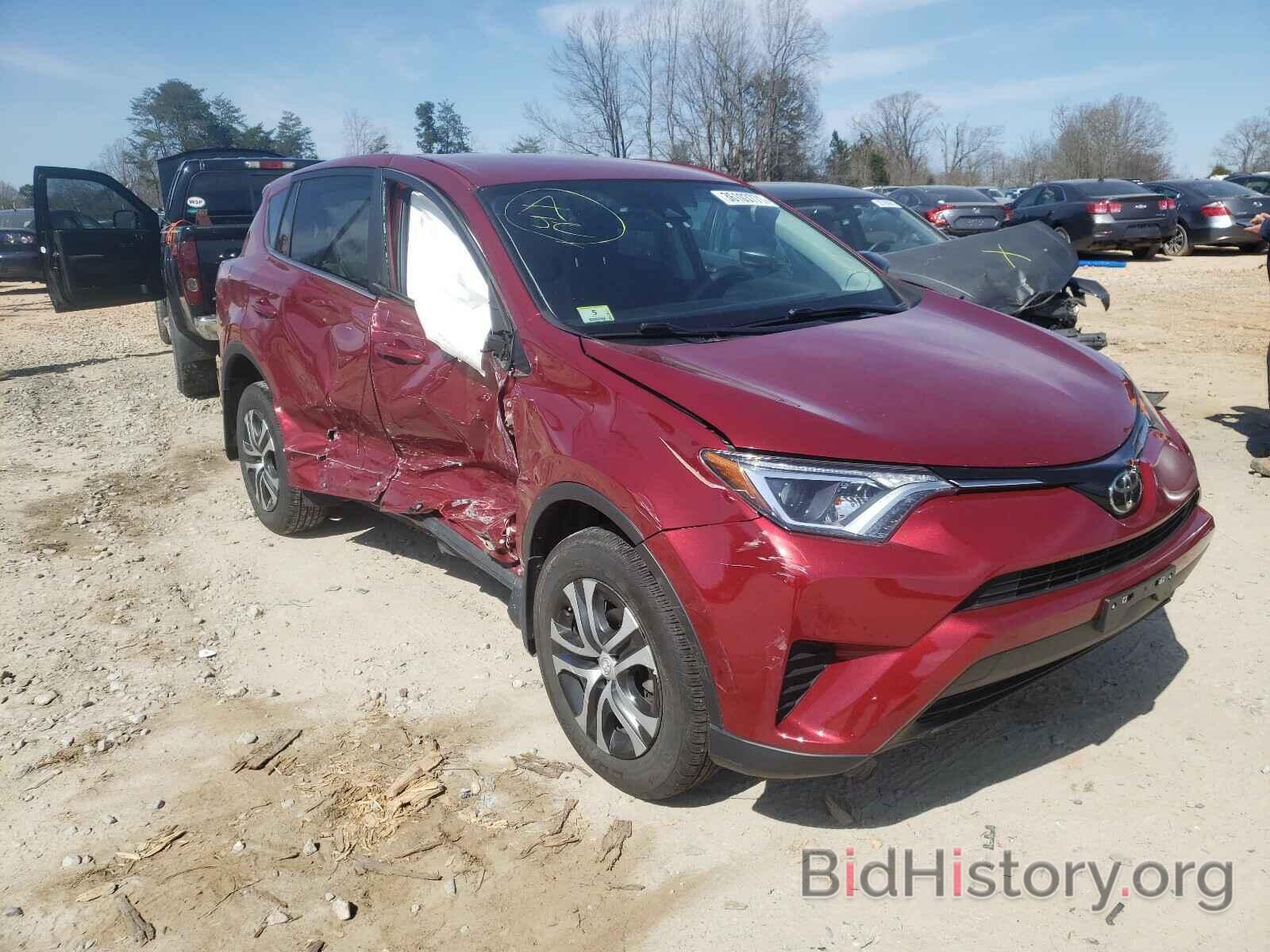 Photo 2T3BFREV6JW766974 - TOYOTA RAV4 2018