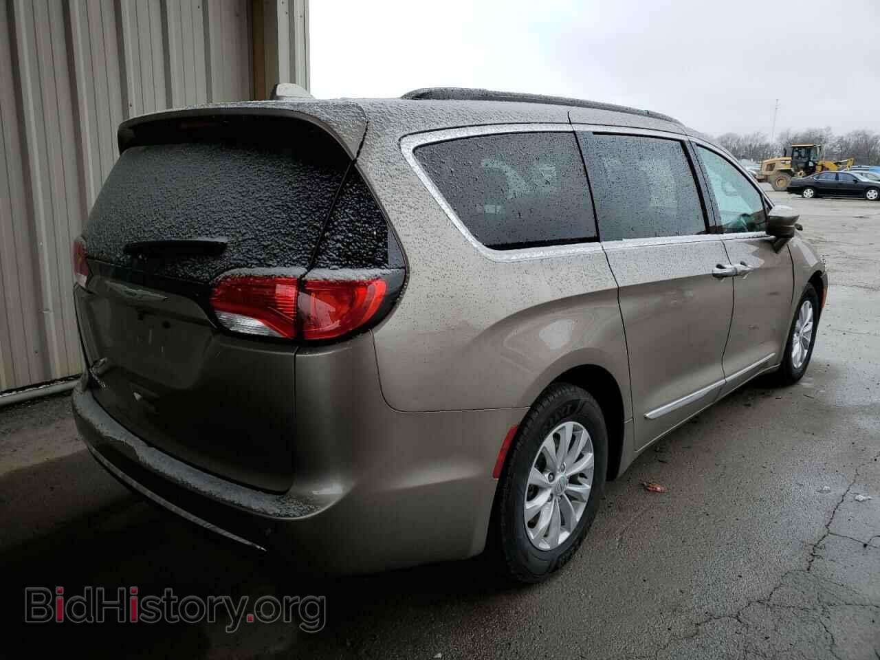 2017 CHRYSLER PACIFICA - VIN: 2C4RC1BG1HR569357 - Фото 3
