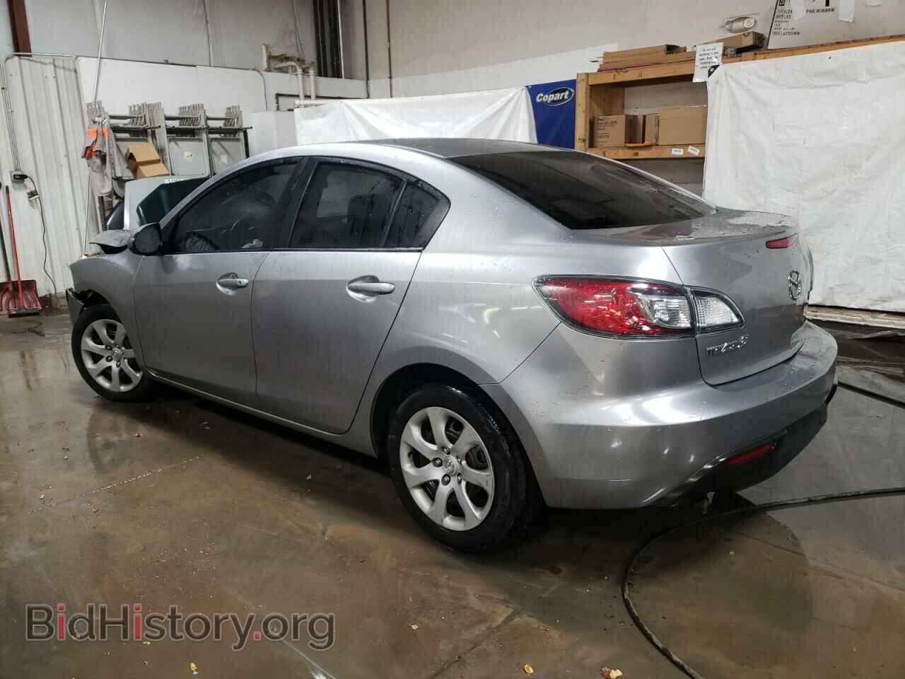 2011 MAZDA 3 - VIN: JM1BL1UF4B1451076 - Фото 2