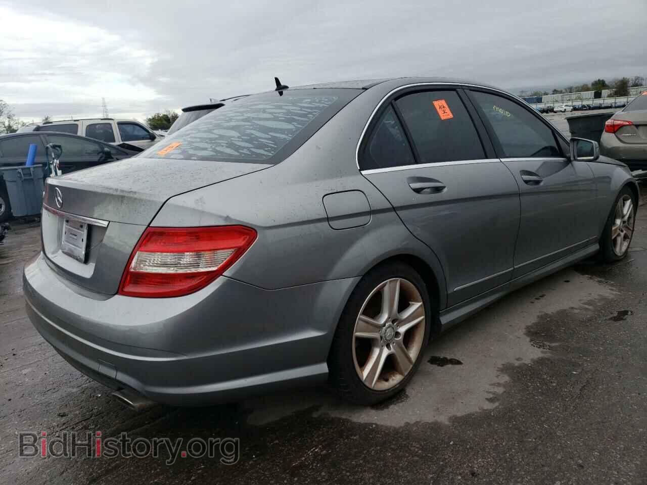 2011 MERCEDES-BENZ C-CLASS - VIN: WDDGF8BB9BR173627 - Фото 3