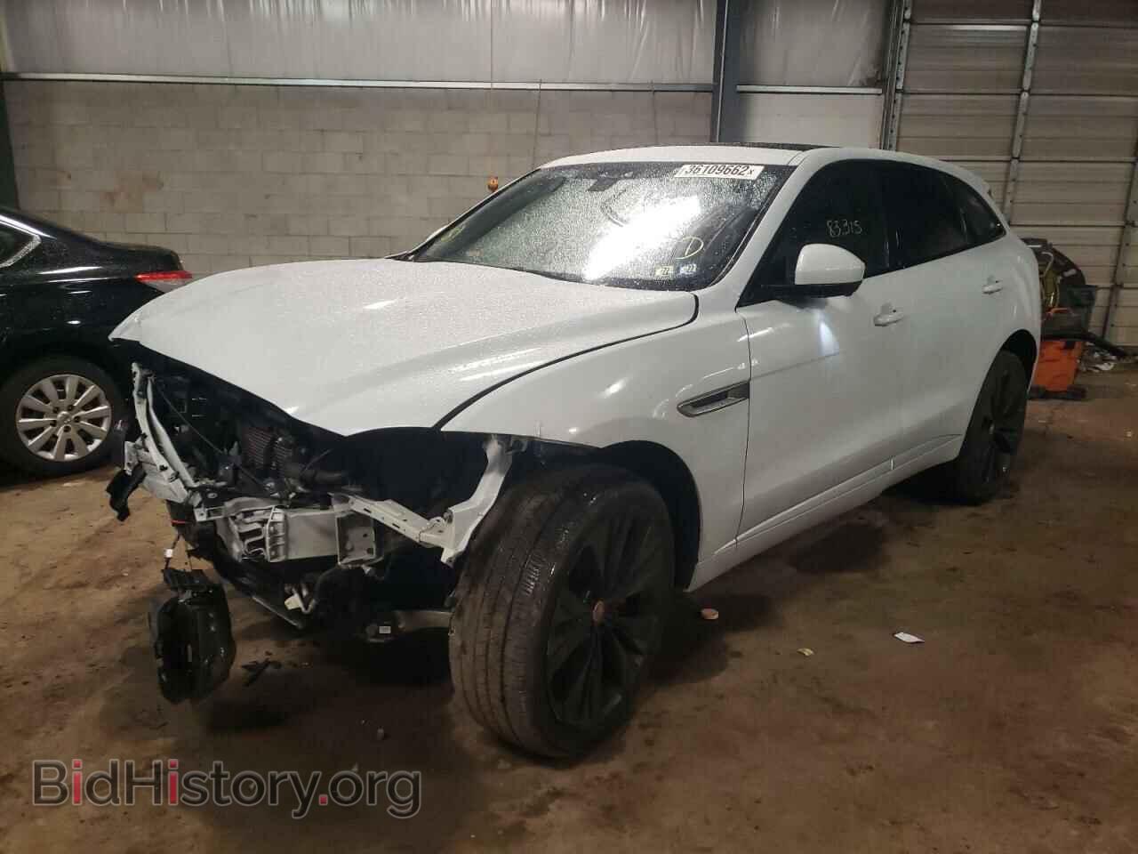 2017 JAGUAR F-PACE - VIN: SADCM2BVXHA089379 - Фото 2