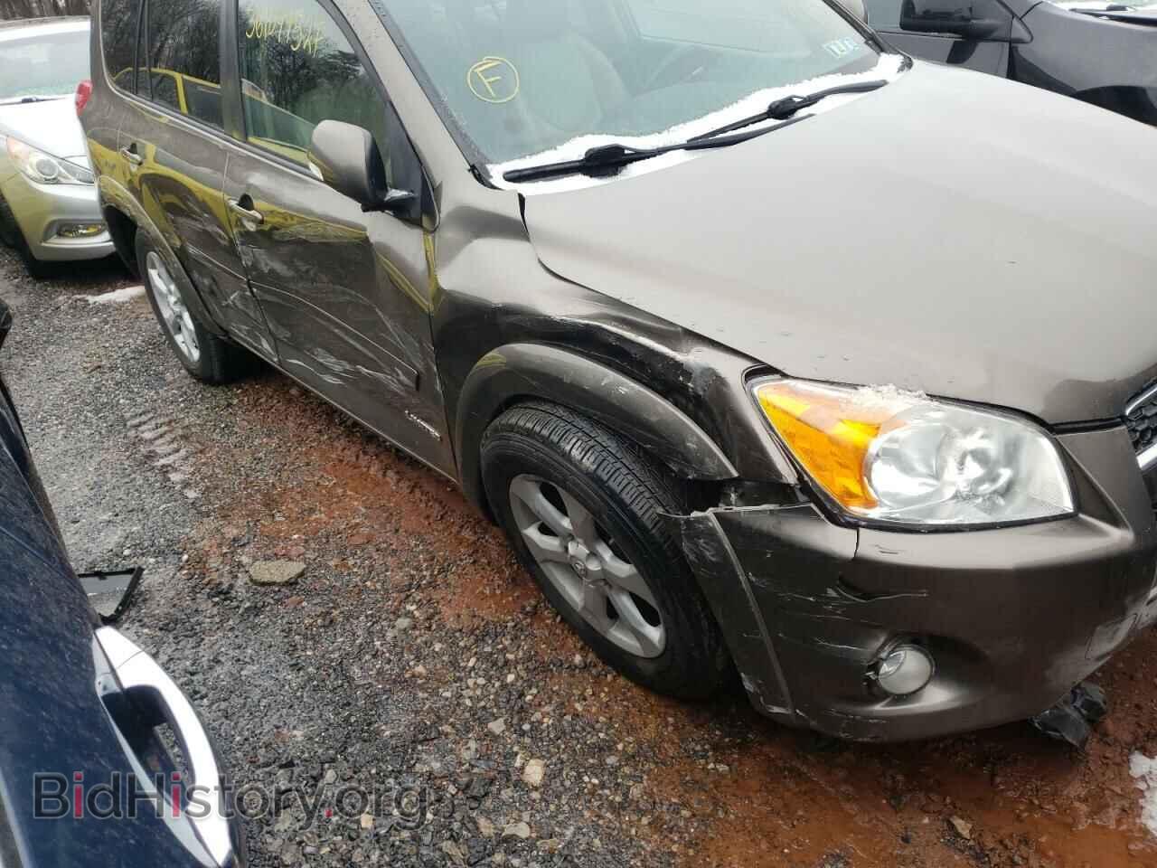 2011 TOYOTA RAV4 - VIN: 2T3DF4DV1BW174882 - Фото 9