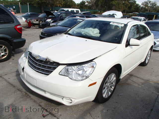 2010 CHRYSLER SEBRING - VIN: 1C3CC5FB6AN216728 - Фото 2