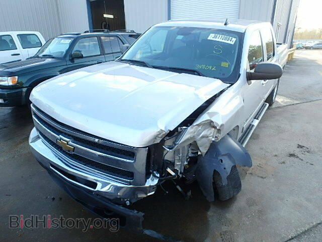 2011 CHEVROLET SILVERADO - VIN: 3GCPKSE37BG348092 - Фото 2