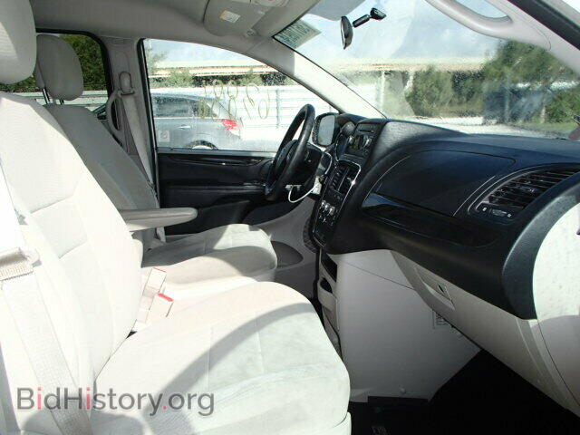 2012 DODGE CARAVAN - VIN: 2C4RDGCG5CR274916 - Фото 5