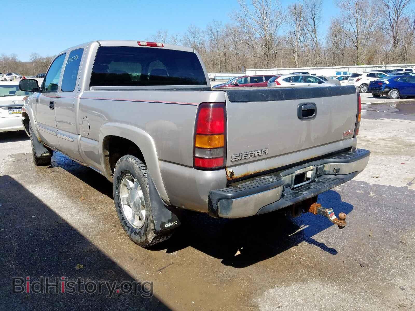 2005 GMC SIERRA - VIN: 2GTEK19B251328557 - Фото 3