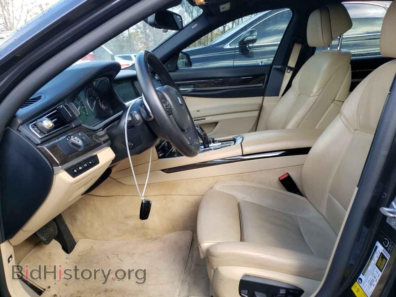 2013 BMW 7 SERIES - VIN: WBAYE8C56DD131925 - Фото 7