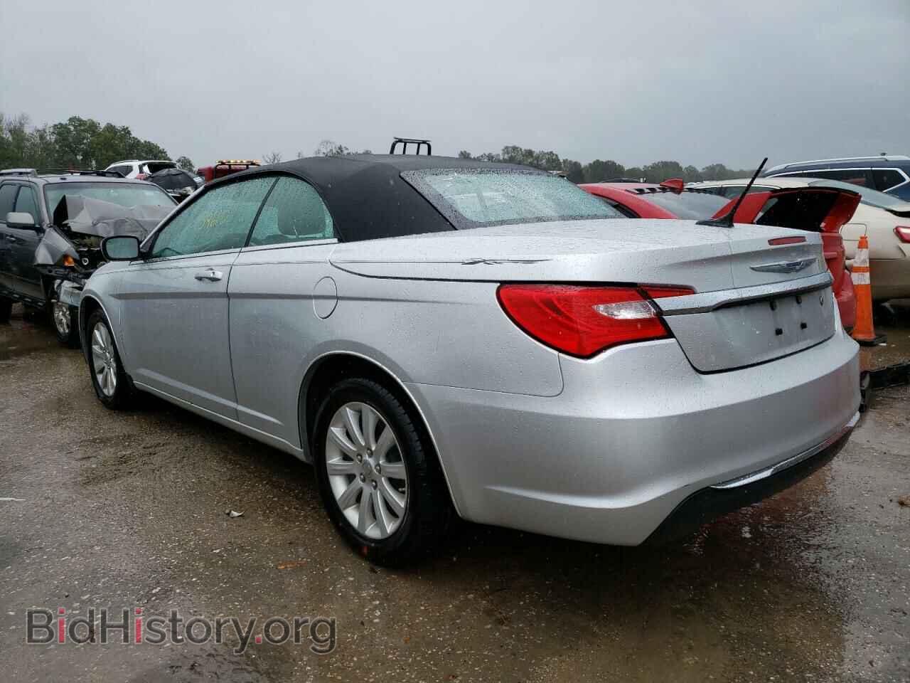 2012 CHRYSLER 200 - VIN: 1C3BCBEB2CN176856 - Photo 2