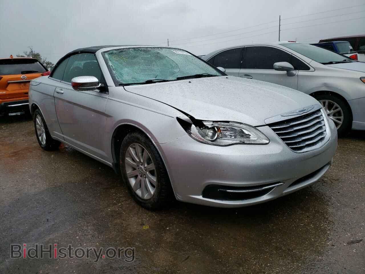2012 CHRYSLER 200 - VIN: 1C3BCBEB2CN176856 - Photo 4