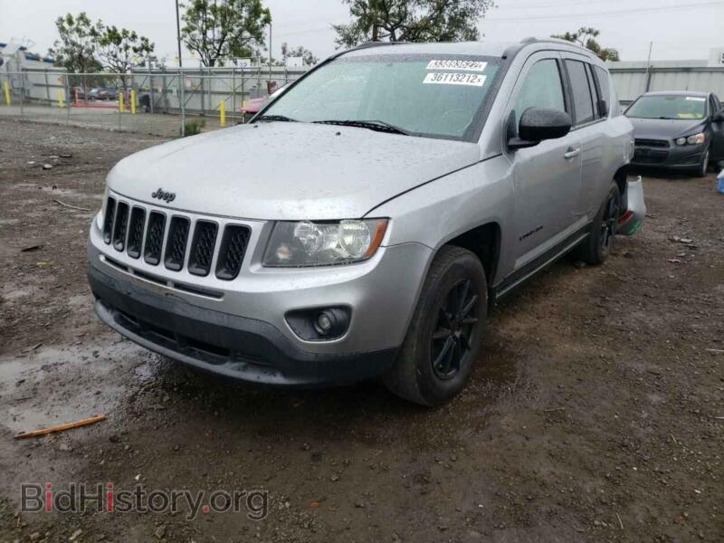 2014 Jeep COMPASS (VIN 1C4NJCBA6ED843243) — фото 2 из 10